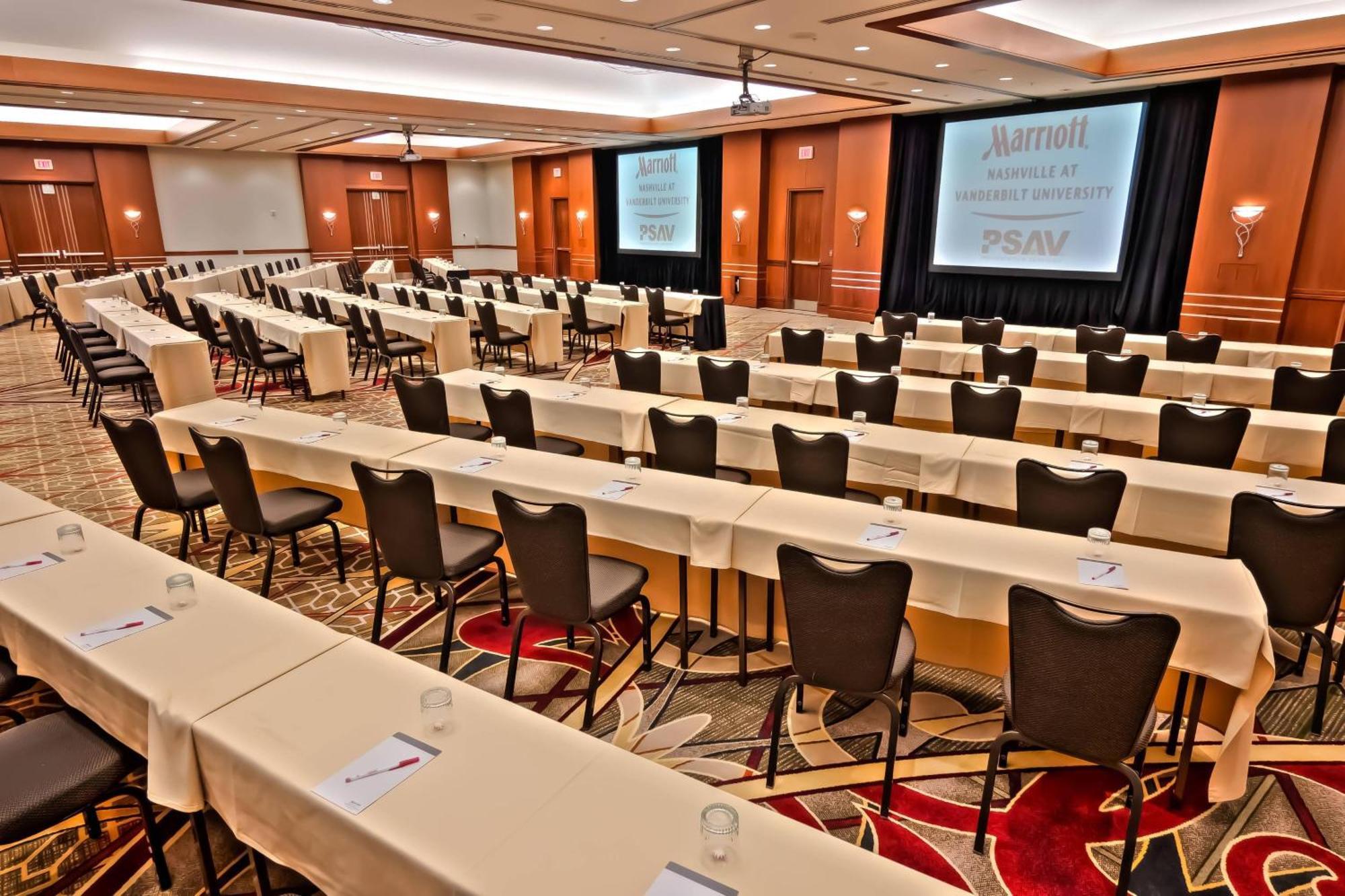 Nashville Marriott At Vanderbilt University Exterior photo